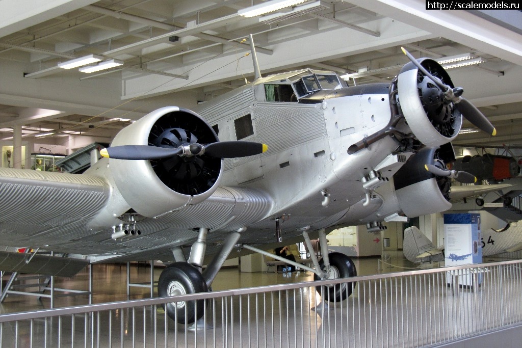 1733519447_Deutsches_Museum_-_Junkers_Ju52.jpg : #1857926/ Ju-52/Heller- 1/72  