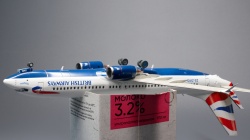  1/144 Boeing 737-800 -   