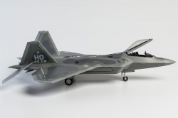 Fujimi 1/72 F-22 Raptor