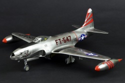 HobbyBoss 1/48 F-80C Shooting Star -  