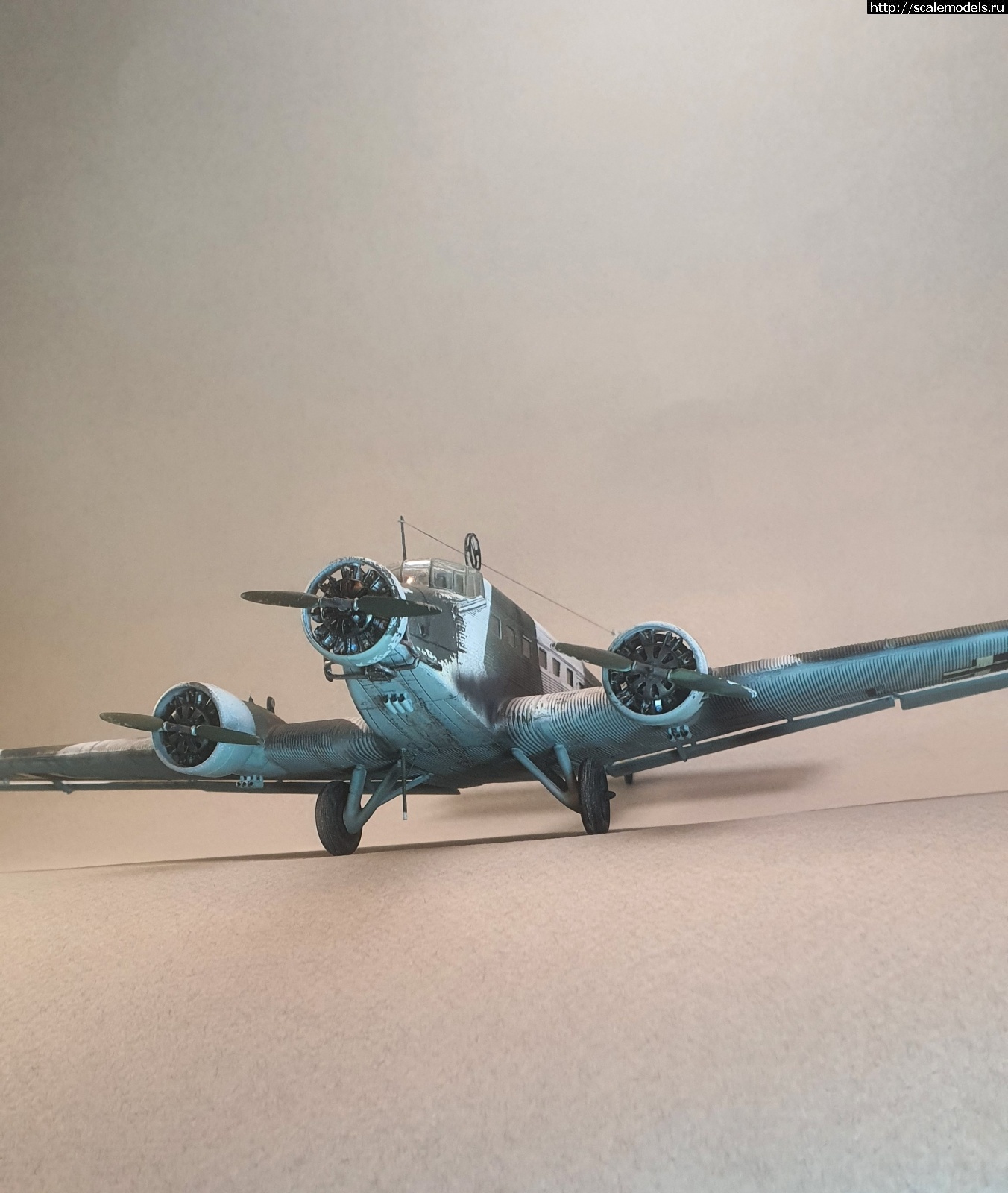 1738521924_20250202_211545.jpg : #1865879/ Ju-52/Heller- 1/72 !  