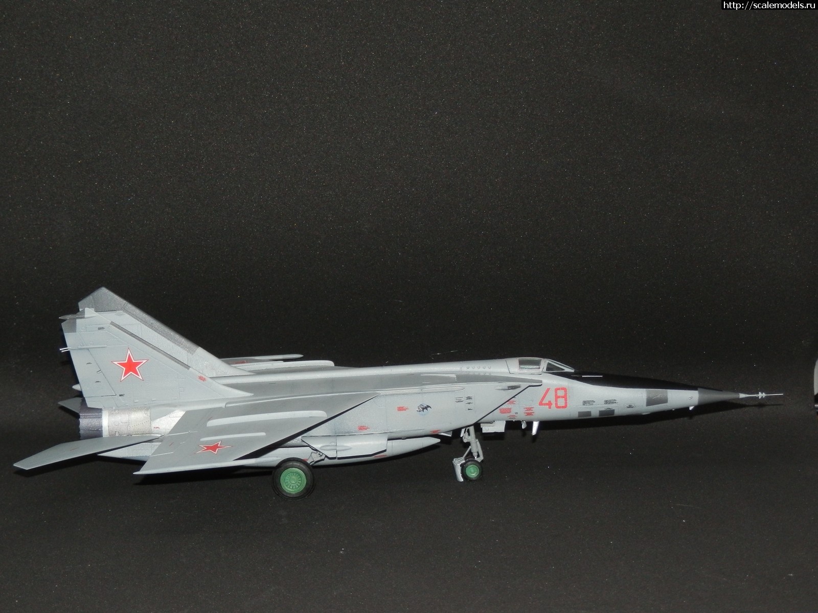 1739300227_ICM-mig-25rbf-145.jpg : #1867426/ -25 1/72 ICM !  