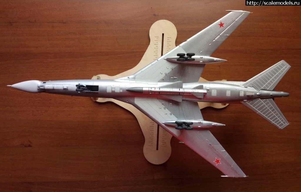 1740249280_P80106-134007.jpg : #1869114/  Trumpeter 1/72 -22 . 01695 (#14197) -   