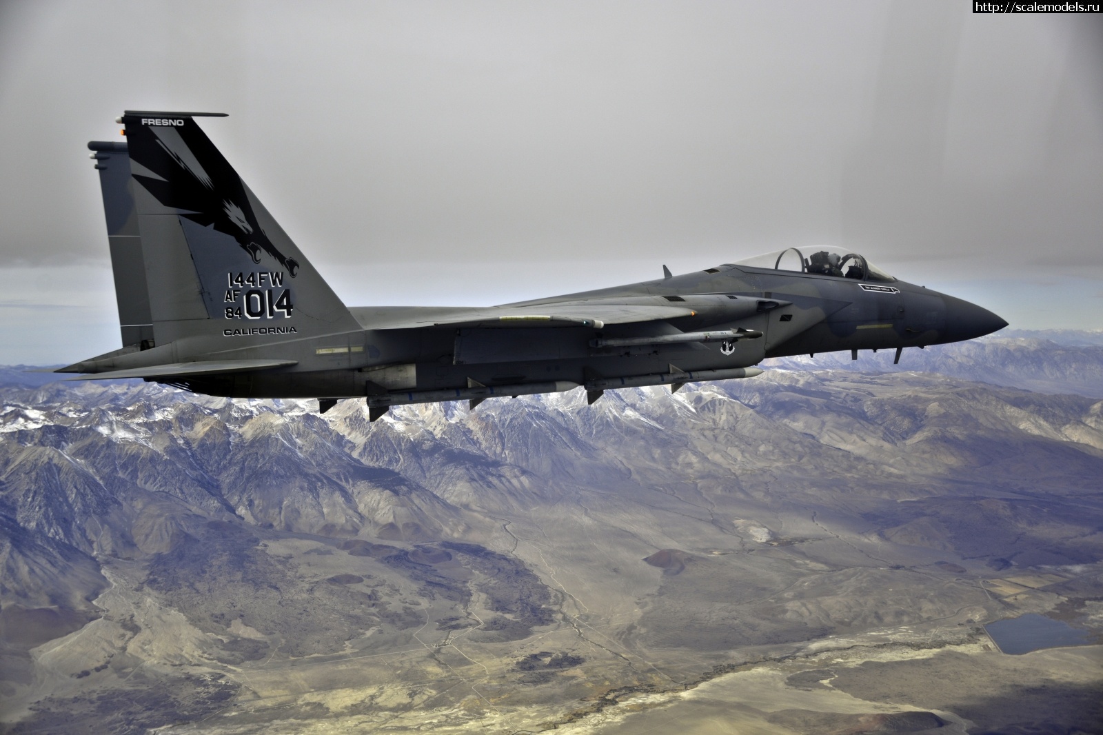 1740754263_144th_FW_F-15_Eagle.JPG : GWH 1/72 F-15C Eagle MCIP II/ GWH 1/72 F-15C Eagle MCIP II(#17287) -   