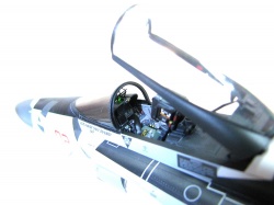 Kinetic 1/48 Boeing F/A-18C Hornet