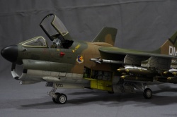 Trumpeter 1/32 LTV A-7D Corsair II