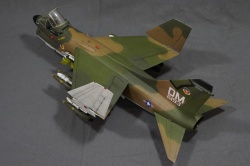 Trumpeter 1/32 LTV A-7D Corsair II