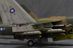 Trumpeter 1/32 LTV A-7D Corsair II