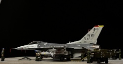 TAMIYA 1/48   F-16 Fighting Falcon