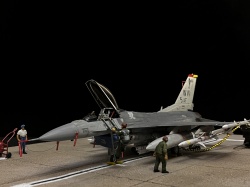 TAMIYA 1/48   F-16 Fighting Falcon