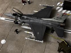 TAMIYA 1/48   F-16 Fighting Falcon