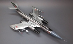 Hobby Boss 1/48 -28