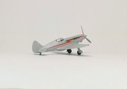 Dog Fighter Models 1/144 -200 1