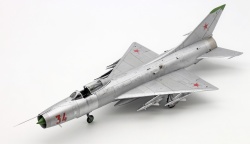 Trumpeter 1/48 -9