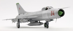 Trumpeter 1/48 -9