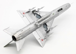 Trumpeter 1/48 -9