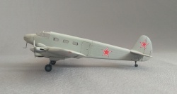 Amodel 1/72 -8