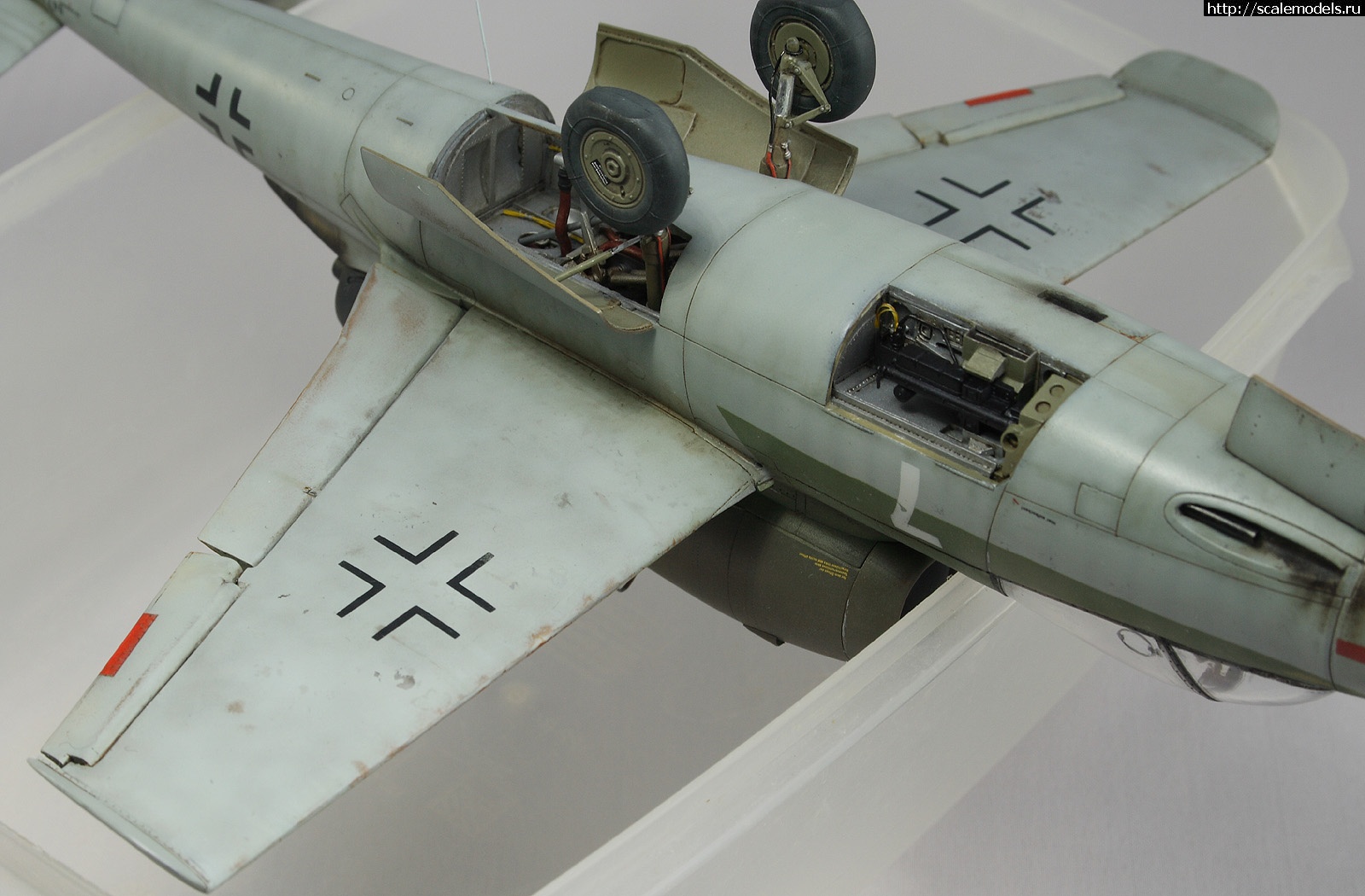 1741533127_IMG_6619.jpg : #1871064/ 1/32 Revell He162A-2 "Salamander" !  