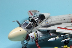 Trumpeter 1/72 A-6B Intruder