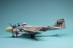 Trumpeter 1/72 A-6B Intruder