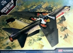 Academy 1/72 F-8E Crusader -  