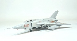 Trumpeter 1/72 Nanchang Q-5 -  