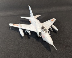 Trumpeter 1/72 Nanchang Q-5 -  