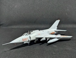 Trumpeter 1/72 Nanchang Q-5 -  