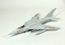 Trumpeter 1/72 Nanchang Q-5 -  