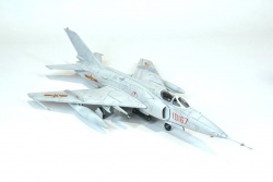 Trumpeter 1/72 Nanchang Q-5 -  