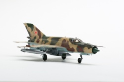 Kovozavody/RV aircraft 1/72 -21