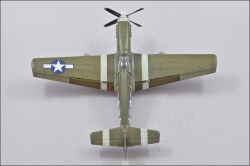Arma Hobby 1/72 P-51B Mustang Ding Hao!