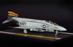 Zoukei-Mura 1/48 F-4S Phantom II -    ,    