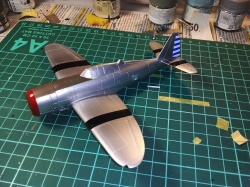 Tamiya 1/72 P-47D-23-RA Thunderbolt   