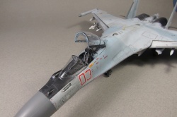 Great Wall Hobbby 1/72 -35,  