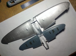 Kotare 1/32 Spitfire Mk.Ia -  !