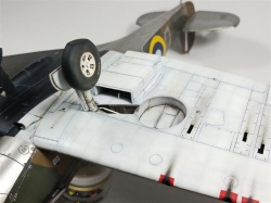 Kotare 1/32 Spitfire Mk.Ia -  !