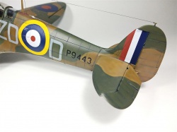 Kotare 1/32 Spitfire Mk.Ia -  !
