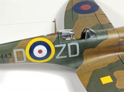 Kotare 1/32 Spitfire Mk.Ia -  !