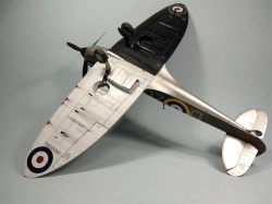 Kotare 1/32 Spitfire Mk.Ia -  !