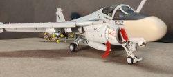 Trumpeter 1/72 A-6E Intruder