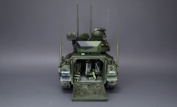 Academy 1/35 M2 Braley H.E.C.U.