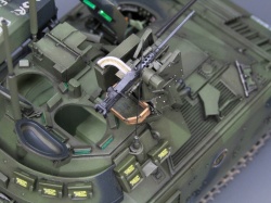 Academy 1/35 M2 Braley H.E.C.U.