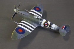 ICM 1/48 Spitfire Mk.IXC