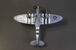 ICM 1/48 Spitfire Mk.IXC