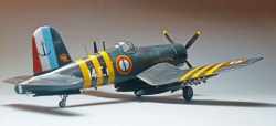 Italery 1/72 F4U-7 Corsar -  