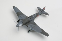 Dog Fighter Models 1/72 -220