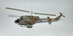 Italeri 1/72 Bell UH-1B Huey
