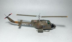 Italeri 1/72 Bell UH-1B Huey