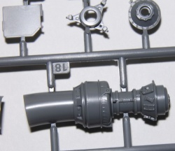    Trumpeter 1/35 UH-1B Huey